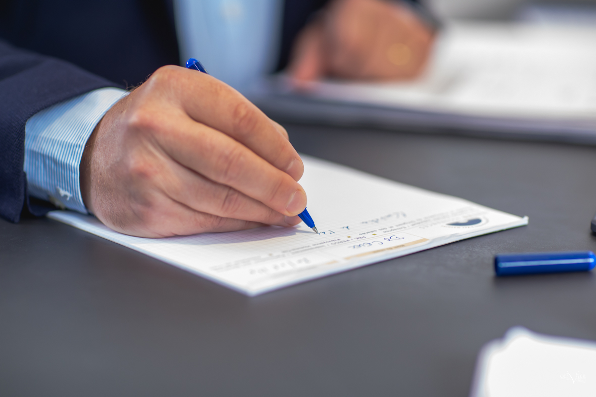 Signature d'un contrat d'assurance